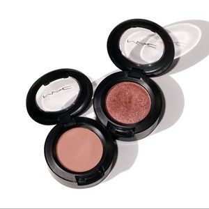 MAC Cosmetics - MAC Eyeshadow